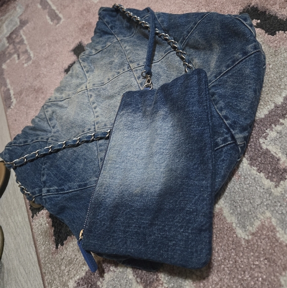 Chanel Quilted Blue Denim Shoulder Bag W/clutch - Picture 10 of 14